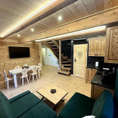 Biolo Izba * Czerwienne